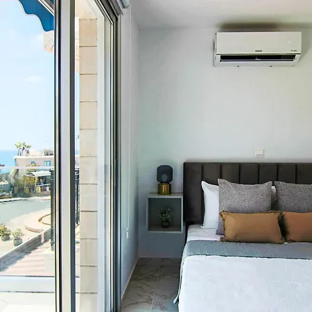 Phaedrus Living Seaside Luxury Flat Athina 21