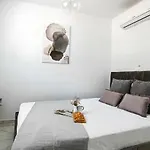 Phaedrus Living Seaside Luxury Flat Athina 21 Apartment