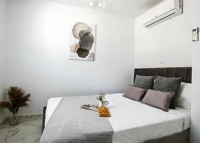 Phaedrus Living Seaside Luxury Flat Athina 21 アパート